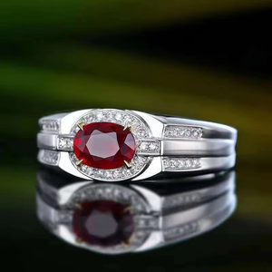SGARIT Bijoux fins en gros, bague en or 18 carats 3,71g avec rubis naturel sang de pigeon 0,73ct, bijoux en pierres précieuses naturelles, bijoux en or 18 carats - Product Image 2