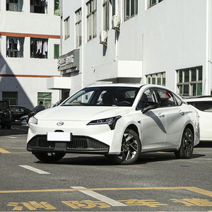 2025 GAC AION S Plus Travel Version Hot Selling 480km Four-Wheeler électrique avec direction à gauche New Energy Vehicle in Silver - Product Image 5