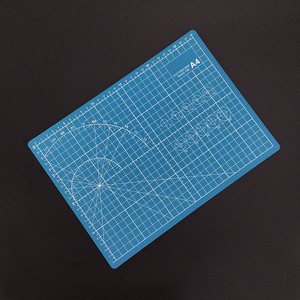 Tapis de découpe A4 en PVC, format A4, pour la création de modèles et le travail de poterie et d'argile - Product Image 4