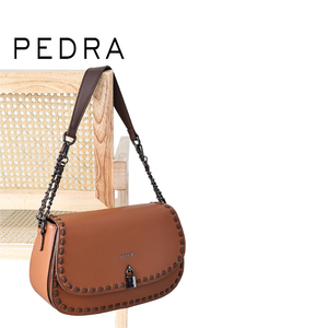 Borsa a Tracolla da Donna di Marca PEDRA con Tracolla Staccabile e Portafoglio Inclusi <span class=keywords><strong>IT</strong></span> è una borsa da donna versatile. - Product Image 4