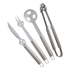 Set di Utensili per Barbecue a Tema Calcio dal Design Unico, Pinze e Forchetta per BBQ con Guanti da <span class=keywords><strong>Forno</strong></span> in Cotone, Set Regalo - Product Image 2