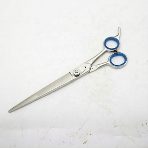 Ciseaux de toilettage réglables de 6 pouces pour animaux de compagnie avec poignée en acier inoxydable Lame droite Pointe pointue Chien Coupe de cheveux Utilisation en salon - Product Image 1