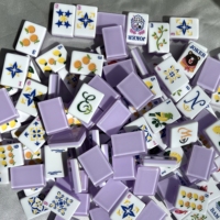 Groothandel Citroen Paarse Acryl Mahjong Tegels, Bloemige Fruit Dierenpatroon Kristal Mahjong Tegels door gravure en verf vulling