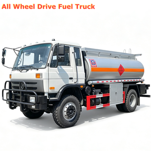 Camión de Combustible Diésel 4x4 de Buena Calidad con Capacidad de 8m3 en Venta - Product Image 1