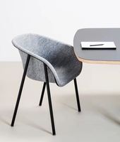Fauteuil de loisirs moderne en matériaux recyclés avec structure métallique, feutre acoustique nordique, pour la maison, le salon, le bureau