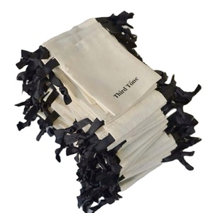 Pochette en coton écologique avec cordon de serrage, petite, de couleur naturelle, anti-poussière, recyclable, avec logo personnalisé imprimé - Product Image 1