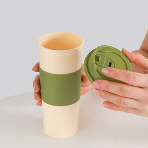 Venta caliente Simple Gargle Cup para senderismo al aire libre Taza <span class=keywords><strong>de</strong></span> plástico a prueba <span class=keywords><strong>de</strong></span> caídas con taza <span class=keywords><strong>de</strong></span> agua <span class=keywords><strong>de</strong></span> grano vertical para beber directamente - Product Image 4