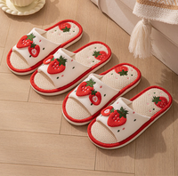 Pantoufles en lin à motif fraise pour femme, printemps-automne, antidérapantes, absorbant la transpiration, douces, à semelle silencieuse pour la maison
