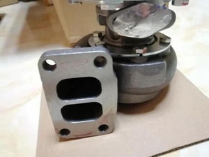 PC200-<span class=keywords><strong>6</strong></span> Tăng Áp (Trung Tính) 6207-81-8311/19103110YW - Product Image 6