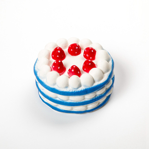 Nouveauté : Jouet à presser en forme de gâteau, design gâteau aux fraises, en PU, anti-stress, jouet compressible en forme de nourriture - Product Image 2