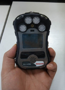 Detector de Gas Digital ToxiRAE 3 PGM-1700 con Pantalla LCD y Construcción de Acero Inoxidable - Product Image 4