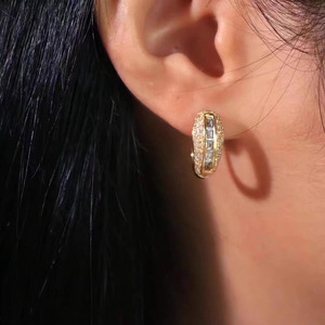 Orecchini a Cerchio Quadrati con Micro Pavé per Donne, Gioielli Eleganti e alla Moda - Product Image 6