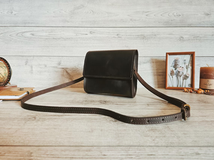 Bolso Pequeño de Cuero para Mujer, Bolso Bandolera Personalizado, Bolso de Hombro Hecho a Mano, Bonito Regalo de Cuero para Ella - Product Image 3