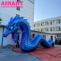 Décoration d'activités de plein air : Dragon gonflable réaliste. Accessoire de dragon gonflable avec écailles bleues pour le toit.