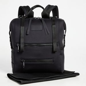 Mochila Pañalera Portátil Impermeable de Neopreno Personalizada para Bebés con Cambiador de Viaje, Correas para Cochecito y Cierre Multifunción - Product Image 1