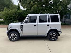 Vehículo Eléctrico Todoterreno de Baja Velocidad con Portaequipajes, Carrocería Resistente para Acampar al Aire Libre y Aventuras - Product Image 3