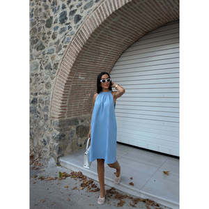 DEFILE Robe midi tissée à col licou pour femme - Élégante robe noire sans manches pour l'été, idéale pour les cocktails et les soirées, coupe trapèze pour femmes - Product Image 4