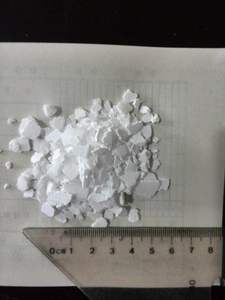 Champ pétrolifère industriel forant le chlorure de calcium 94% granule la fonte de glace <span class=keywords><strong>25</strong></span> kilogrammes de flocons avec la capacité de fonte de glace 77% min - Product Image 3