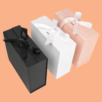 Boîte-cadeau rigide avec couvercle magnétique de stratification mate de luxe personnalisée avec logo emballage en papier recyclable expédition de bougie ruban de vêtements