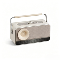 Sistema de Audio Karaoke Portátil con Altavoces 5.1, Micrófono Inalámbrico, Luces RGB Ambientales, Material Metálico y Plástico, 2000W, para Familias