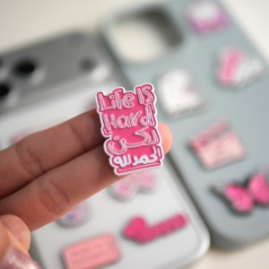 Nouveauté 2026 : Épingles personnalisées en émail souple – Autocollants pour téléphone thème Fille Rose et Arabe, Stock usine disponible pour la décoration de téléphones/sacs - Product Image 4