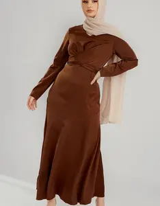 MOTIVE FORCE Dubai Islamic Women 2022 Luxury Turkey Beautiful V-neck Chest Cross Design Islamic Clothing Abaya Muslim Dresses