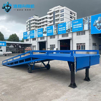 Rampe mobile de chantier robuste, rampe de chargement hydraulique pour camions avec hauteur de travail réglable, en acier au carbone pour entrepôt et conteneur