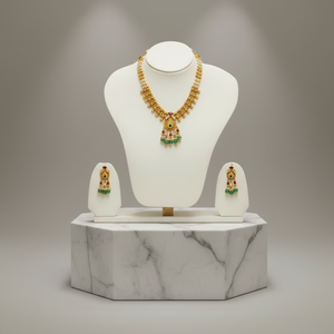 Collier en or Kundan avec pendentif en forme de larme en perles et pierres rouges et vertes, bijoux de mariée indiens traditionnels - Product Image 1