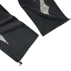 Pantalones Anchos con Estampado de Leopardo, Diseño Desgastado, Recortes y Parches, Cintura Elástica con Cordón, Estilo Urbano Y2K, 100% Algodón - Product Image 5