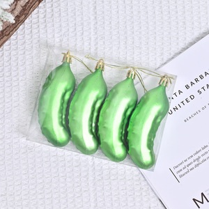 Nouvelle décoration de sapin de Noël, ornement suspendu en forme de concombre vert pour Noël - Product Image 4