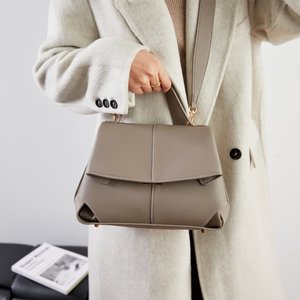 Bolso de mano de gran capacidad para mujer, estilo francés, retro, versátil, de hombro y bandolera, de moda - Product Image 1