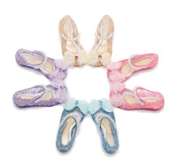 S588 enfants été filles sandales cristal fête chaussures de danse enfants talons plats gelée arc semelle souple chaussures de bonbons