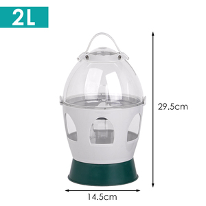 Bebedero de plástico de alta calidad 2L 4L <span class=keywords><strong>para</strong></span> <span class=keywords><strong>palomas</strong></span>, <span class=keywords><strong>bebederos</strong></span> automáticos <span class=keywords><strong>para</strong></span> <span class=keywords><strong>palomas</strong></span>, bebedero <span class=keywords><strong>para</strong></span> pájaros con mango - Product Image 4
