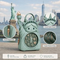 Borsa Ita personalizzata a forma di Statua della Libertà con finestra rotonda in PVC, finitura patina rame, fodera in raso e cerniera con tirante a torcia