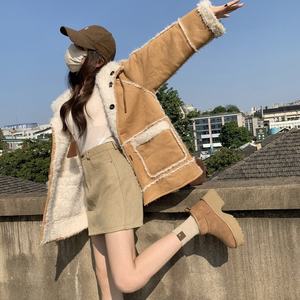 รองเท้าบูทลุยหิมะหุ้มข้อแบบคลาสสิกของผู้หญิงหนังวัวแท้พื้นเรียบนางเงือกขนแกะแท้ซับในกันหนาวสำหรับฤดูหนาวฤดูใบไม้ร่วง - Product Image 3