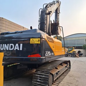 Excavadoras Usadas Originales de Corea, HYUNDAI 220LC 220-9S, Excavadora Hidráulica de Segunda Mano de 22 Toneladas en Venta - Product Image 4