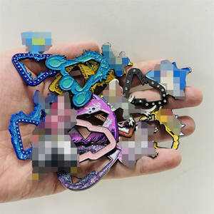 Benutzer definierte Metallstifte Großhandel Cartoon Anime Weiche Emaille Glitter Rahmen Hut Pins Design Sie Logo Emaille Pins - Product Image 1