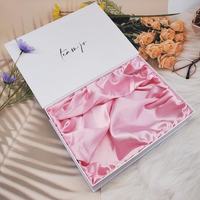 Caja de Empaque para Extensiones de Cabello con Cierre Magnético, Material Rígido, Lazo Elegante Personalizado y Satén Premium