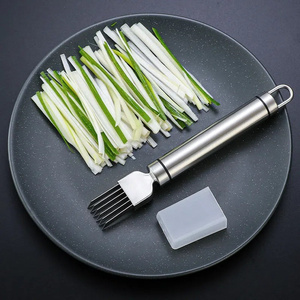 Râpe à fruits et légumes de cuisine, couteau à découper les oignons verts, trancheuse à oignons verts en acier inoxydable avec protège-lame en plastique - Product Image 4