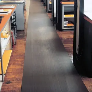 Custom PP foglio cavo ondulato in plastica nero protezione del pavimento rotolo impermeabile