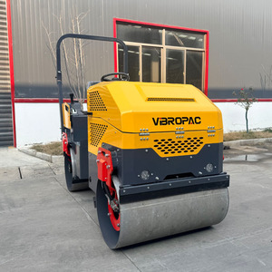 Rouleau Vibratoire VIBROPAC <span class=keywords><strong>2</strong></span> Tonnes <span class=keywords><strong>avec</strong></span> Moteur Changchai, Double <span class=keywords><strong>Tambour</strong></span>, Diesel 13 CV, Force Excitatrice de 30 kN - Product Image 1