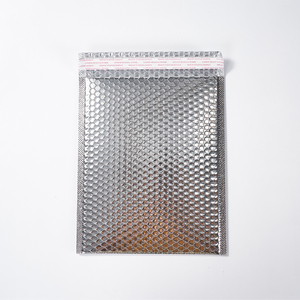 Tùy Chỉnh <span class=keywords><strong>Aluminized</strong></span> Bạc Bong Bóng Phong Bì Dày Drop-Proof Bọt Bao Bì Túi Cho Thể Hiện Quần Áo Express Gửi Thư Túi - Product Image 3
