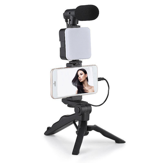 Smartphone Vlog Microphone Light Kit LED Light Microphone Tripod Hands Free Blog Youtube Camera Travel Vlogging Kit