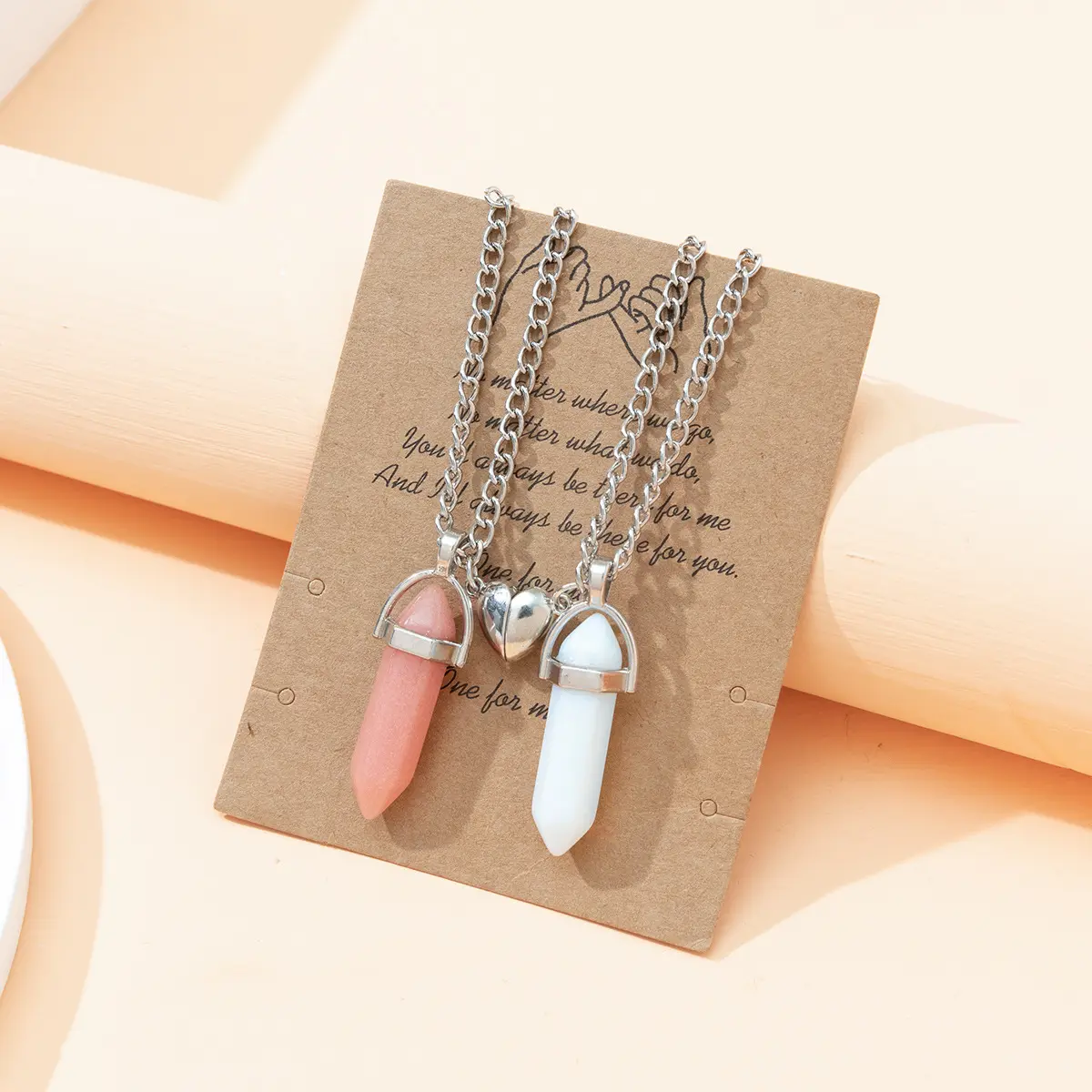 New Fashion Bullet Shape Natural Crystal Couple Love Pendant Couple Good Friends Magnetic Buckle Paired with Necklace