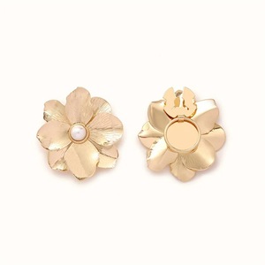 Cubrebotones de Moda con Flores para Mujer, Elegantes Clips para Mangas de Blusas, Camisas y Vestidos, Estilo Puño con Pedrería, Tendencia de <span class=keywords><strong>Instagram</strong></span> - Product Image 6