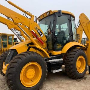 Miniexcavadora Retroexcavadora JCB 4CX de Segunda Mano de Calidad Confiable, Rodamiento de Motor, Caja de Cambios, Carga Nominal de 7 Toneladas, Entrega Rápida en Venta - Product Image 4