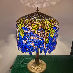 Lampe de table Tiffany en verre teinté de style européen, faite à la main, 18 pouces, design glycine chinoise, LED protectrice pour les yeux, pour chambre et salon - Product Image 5