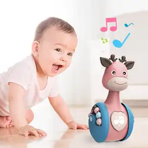 Logo Baby Toys 0 12 Meses Cute Deer Sliding Tumbler Chocalhos sensoriais Brinquedo do bebê Soft Teether Rattle Brinquedos e Tumbler Para Bebês