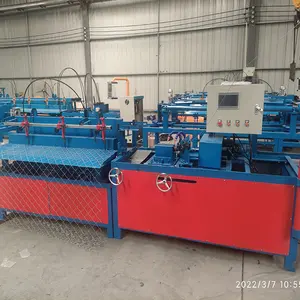 Diamond Shape Wire Mesh Sport Veld Hek Weven Machine Fabrikant