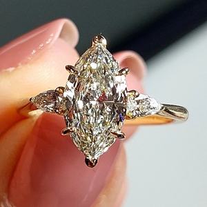 Bagues de Fiançailles en Or Massif 10k 14k 18k pour Femmes et Hommes avec Diamant de Laboratoire Cultivé CVD HPHT Taille Marquise Certifié IGI GIA - Product Image 1